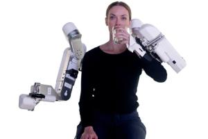 ربات فیزیوتراپ؛ عصای دست بیماران سکته مغزی