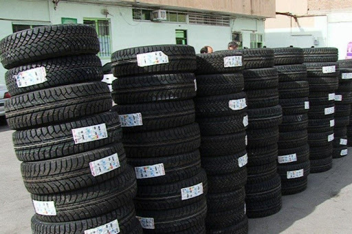 کشف لاستیک‌های قاچاق در شهرستان فردوس