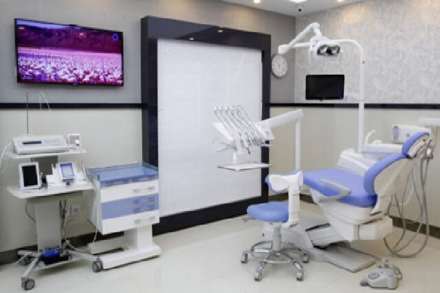 اخطار پلمب مطب به پزشکان متخلف در جیرفت
