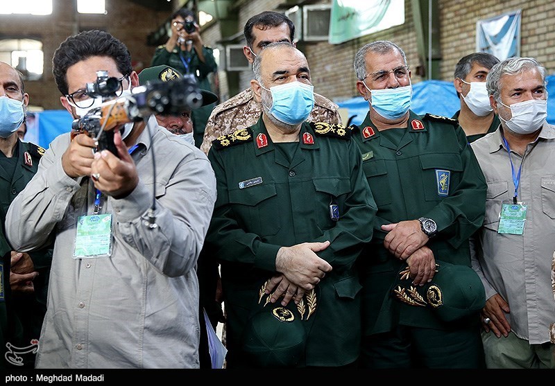 بازدید سرلشکر سلامی از دستاوردهای نیروی زمینی سپاه