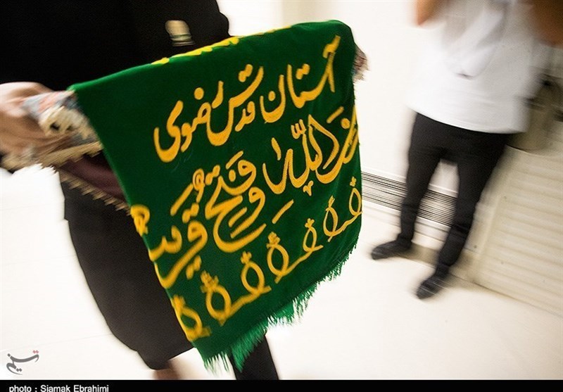  کاروان زیر سایه خورشید وارد آستان مقدس حضرت حسین بن موسی الکاظم (ع) شد