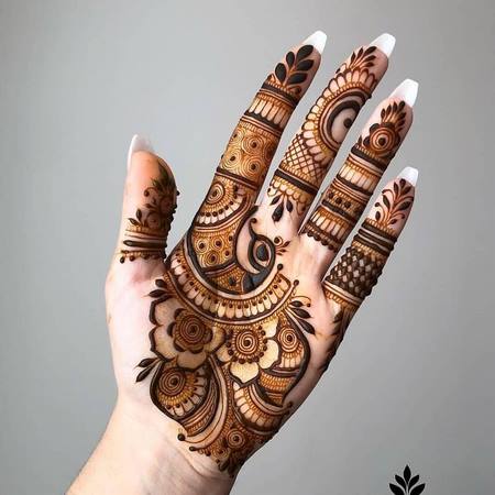 مدل نقش حنا دخترانه شیک و ساده