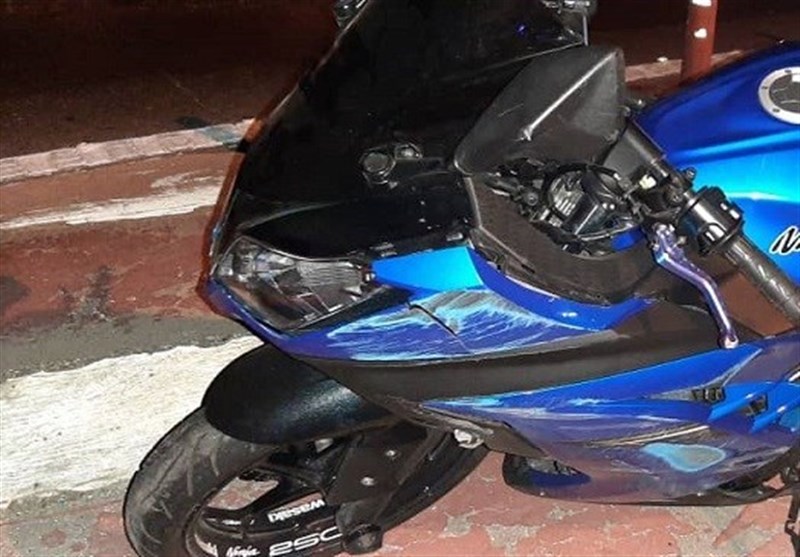 مرگ ترک‌نشین موتورسیکلت پس از کشیده‌شدن روی آسفالت