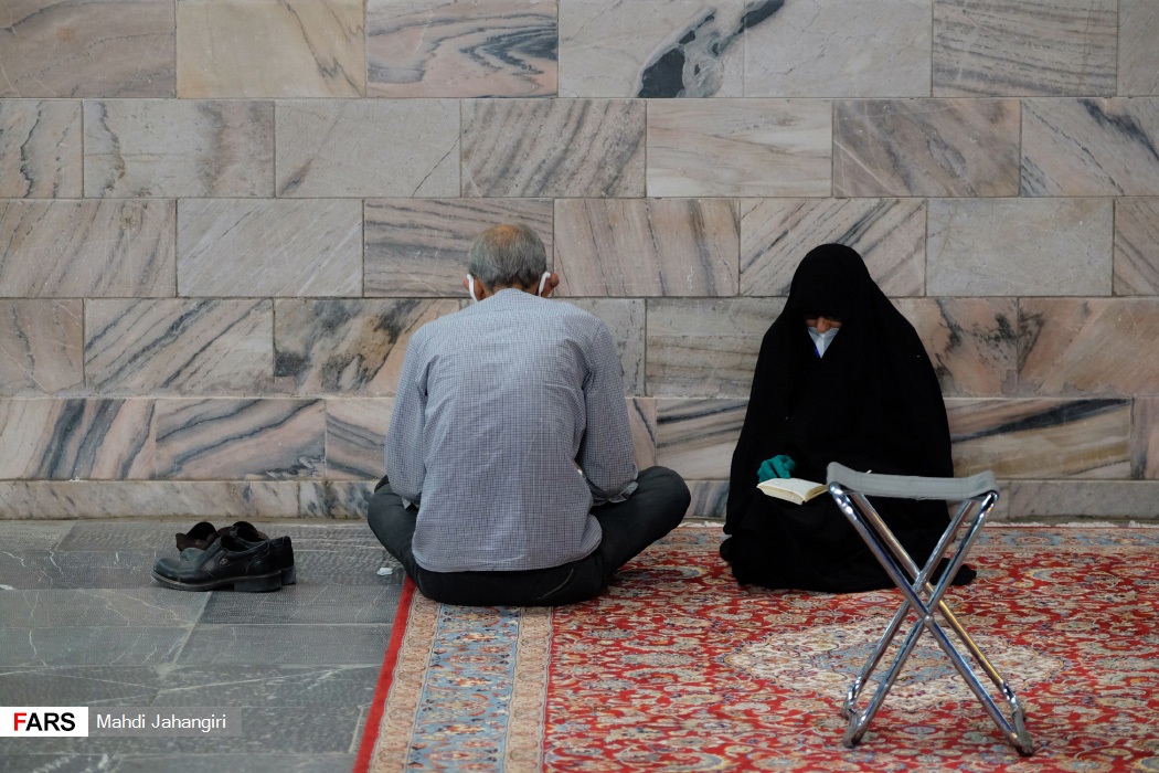 زیارت حرم مطهر رضوی با رعایت پروتکل‌های بهداشتی