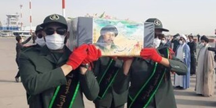 پیکر شهید «نسیم افغانی» برای خاکسپاری به مشهد رسید