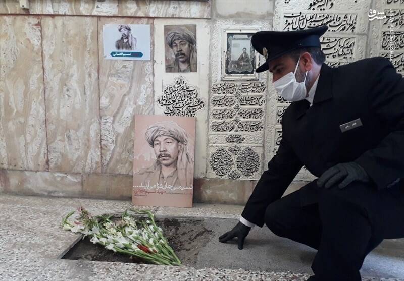 ‌آرامش ابدی"نسیم‌ افغانی" در حریم رضوی