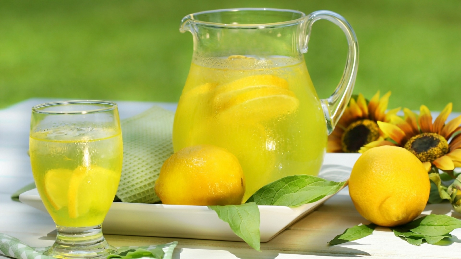 پاکسازی کبد با ۷ نوشیدنی شگفت‌انگیز!