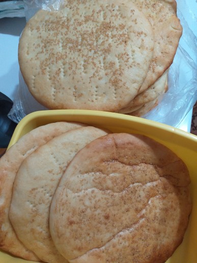 ازشما/ نون هاي نرم و خوشمزه من