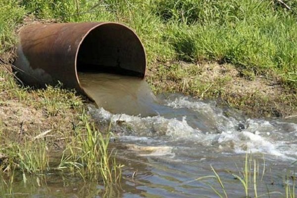 آلودگی آب‌های سطحی در برخی نقاط استان البرز