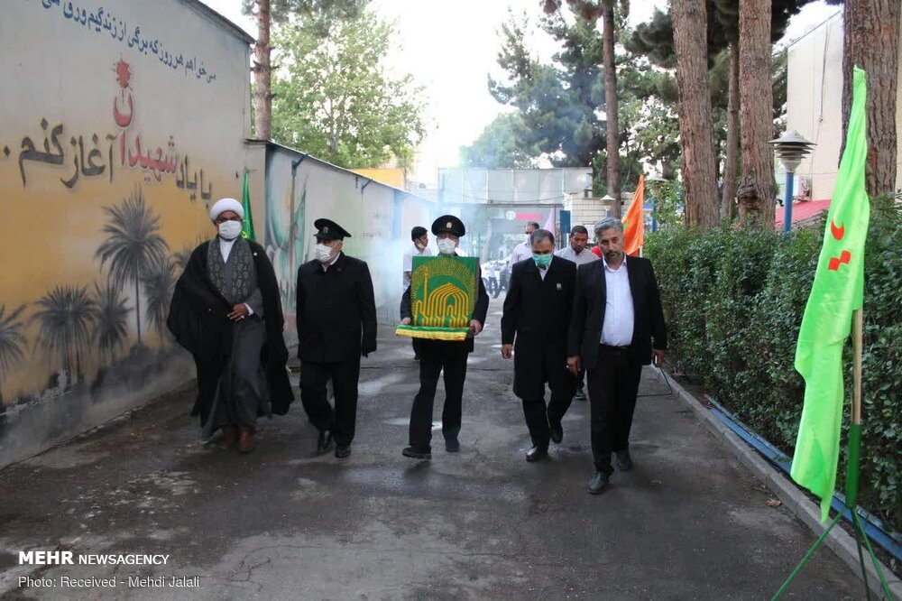 کاروان «زیر سایه خورشید» در استان سمنان