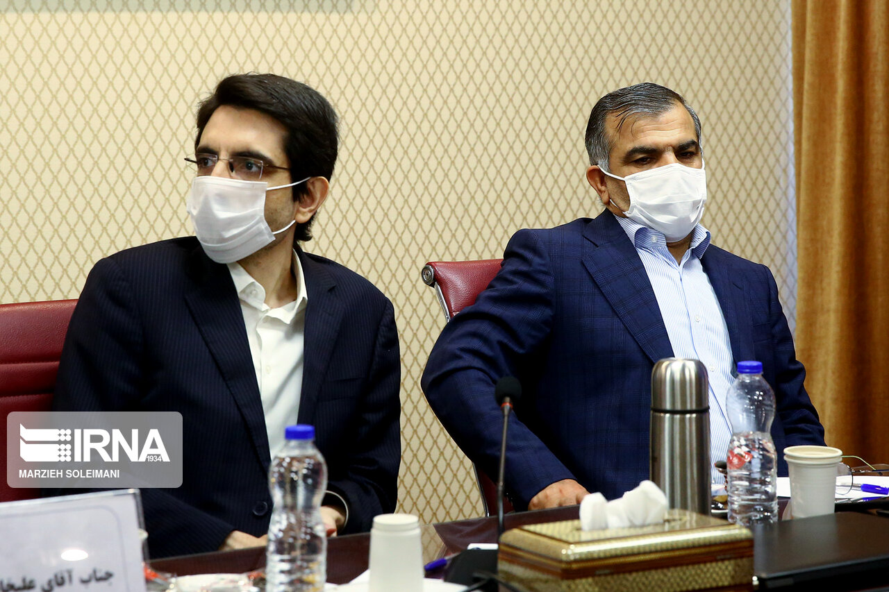  نشست مدیران ارشد معاونت امور زنان و خانواده با جهانگیری