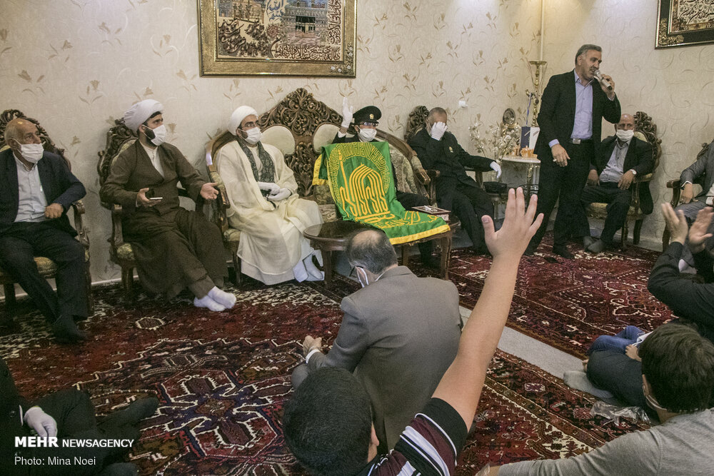 کاروان «زیر سایه خورشید » در تبریز