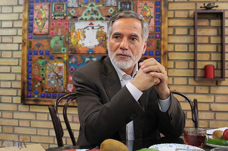 یک اصولگرا: چهرههایی که مردم از آنها خستهاند، نامزد ۱۴۰۰ نشوند