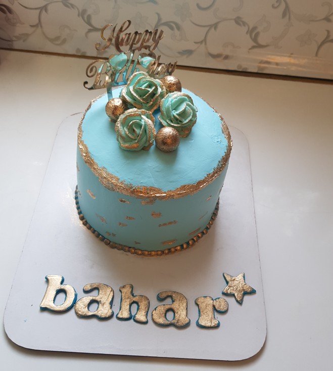 از شما/کيک خودم پزز براي خواهر مهربانم😍😍🎂🎂🎂