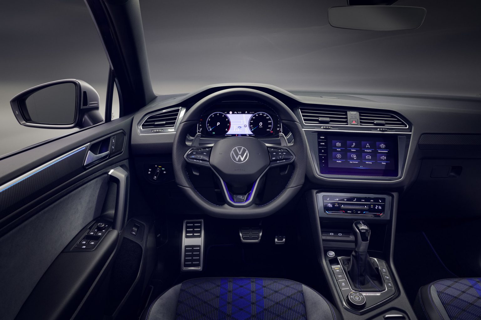 مشخصات کامل فولکس واگن Tiguan R مدل 2021