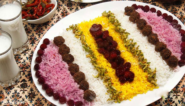 سفره آرايي/ تزئين پلو براي تازه عروس ها