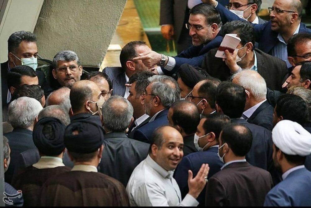 کرونا به جان نمایندگان مجلس افتاد