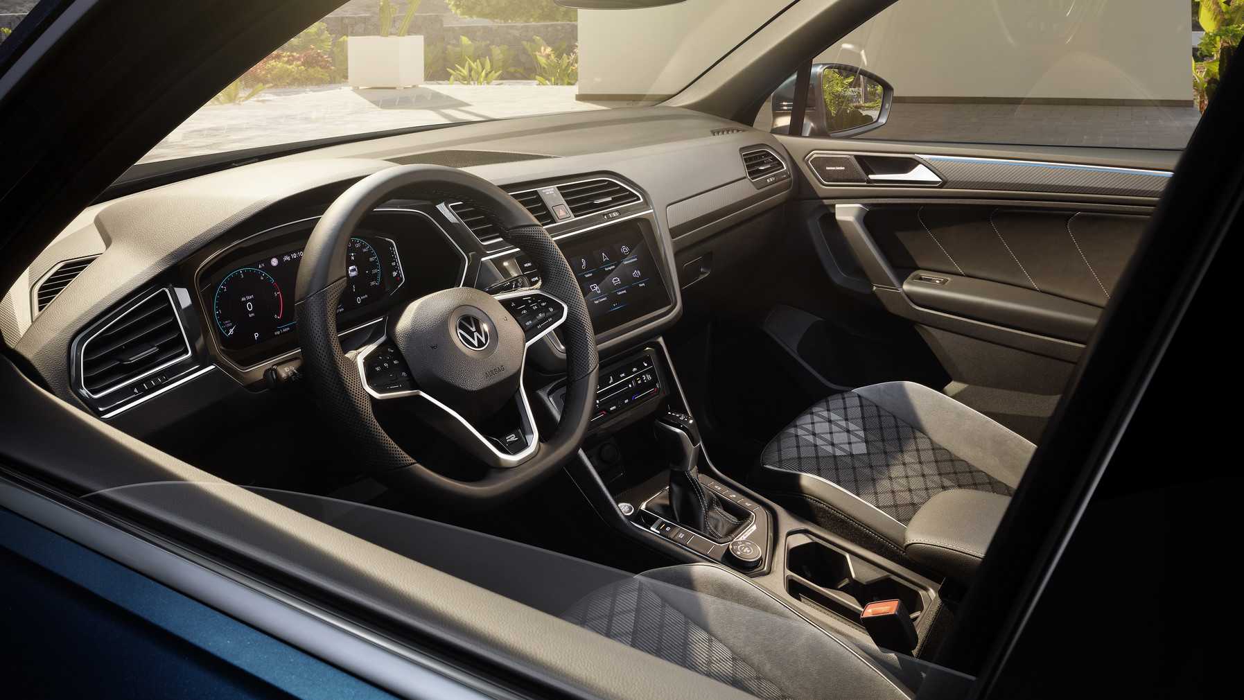 مشخصات کامل فولکس واگن Tiguan R مدل 2021