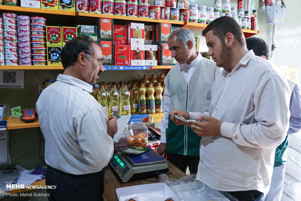 عکس/ آقا حساب کردند!