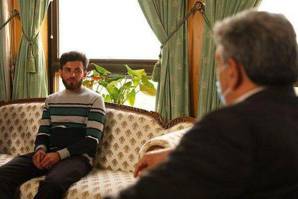 دستفروش قهرمان آتش‌نشان می‌شود
