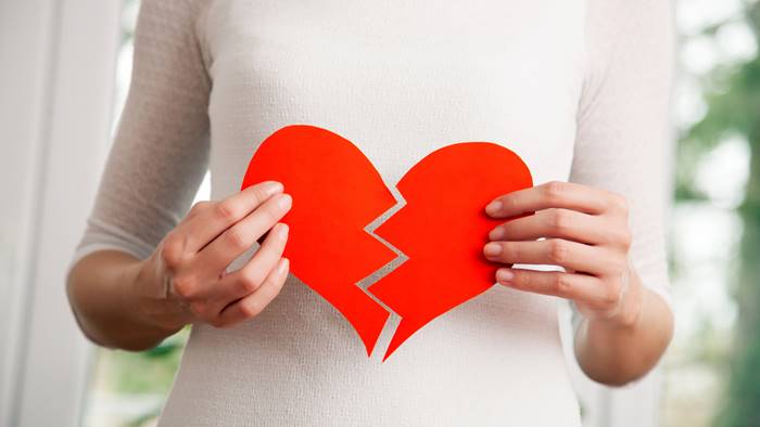 ۱۳ راهکار برای غلبه بر شکست عشقی