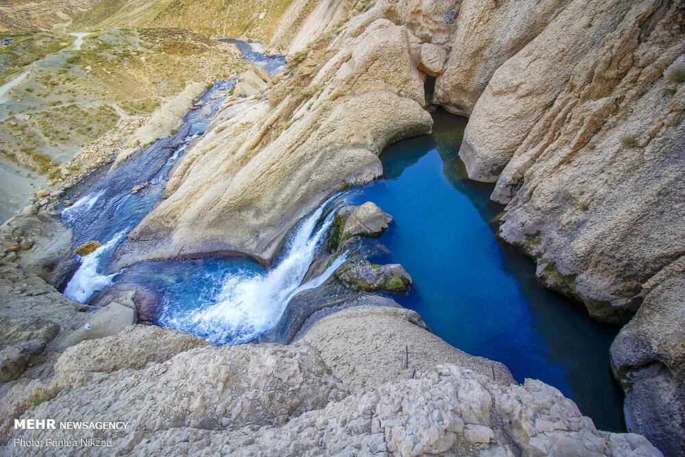 چشم اندازهای زیبای سرچشمه زاینده رود