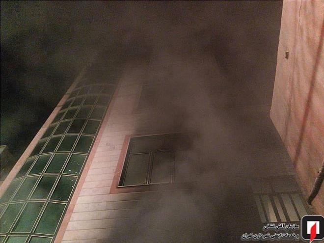 نجات ۲ کودک و والدین آنها از خفگی در تهران