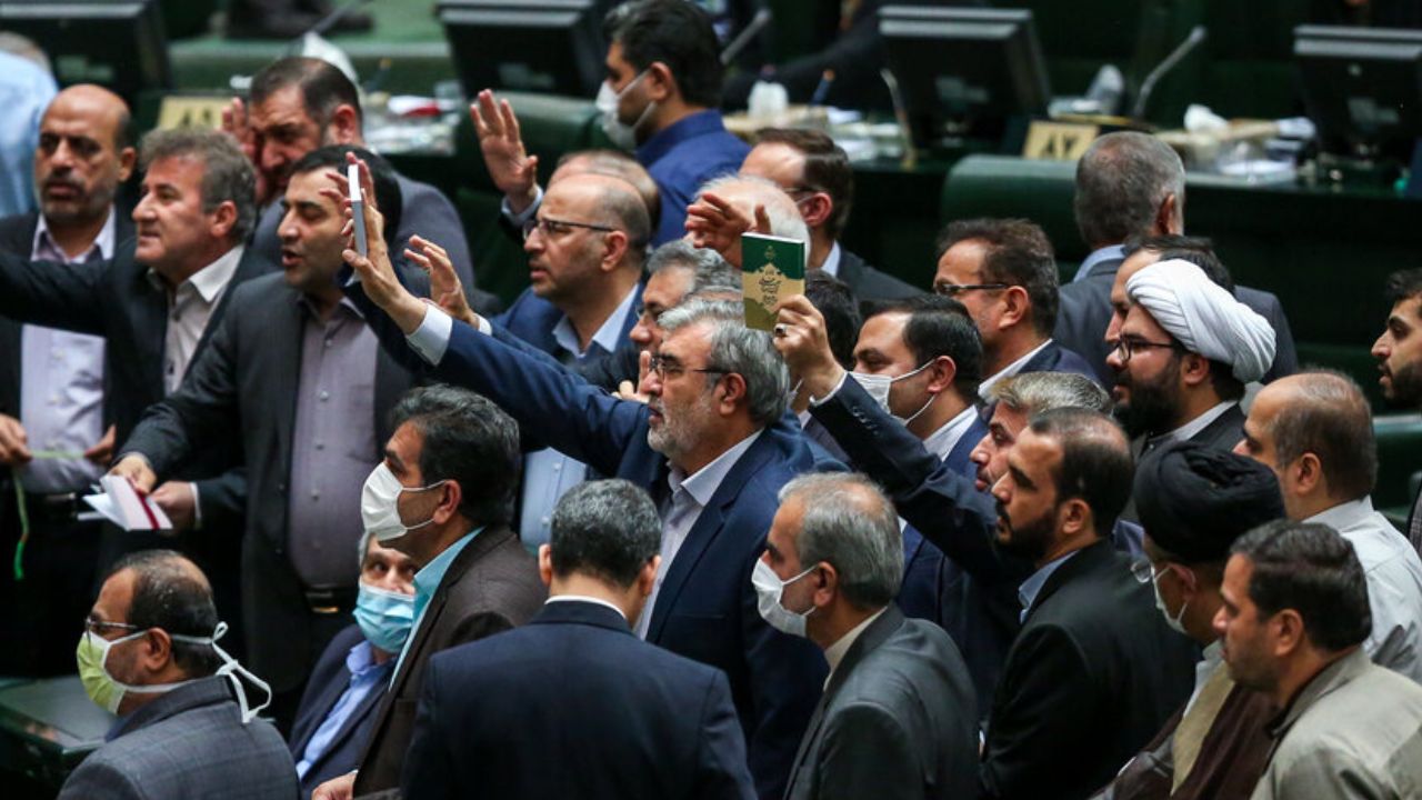 پشت پرده طرح سوال از رئیس‌جمهور در مجلس