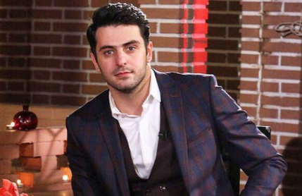 تیکه اساسی «علی ضیاء» به روحانی و احمدی‌نژاد؛ کل جوانی ما نابود شد!