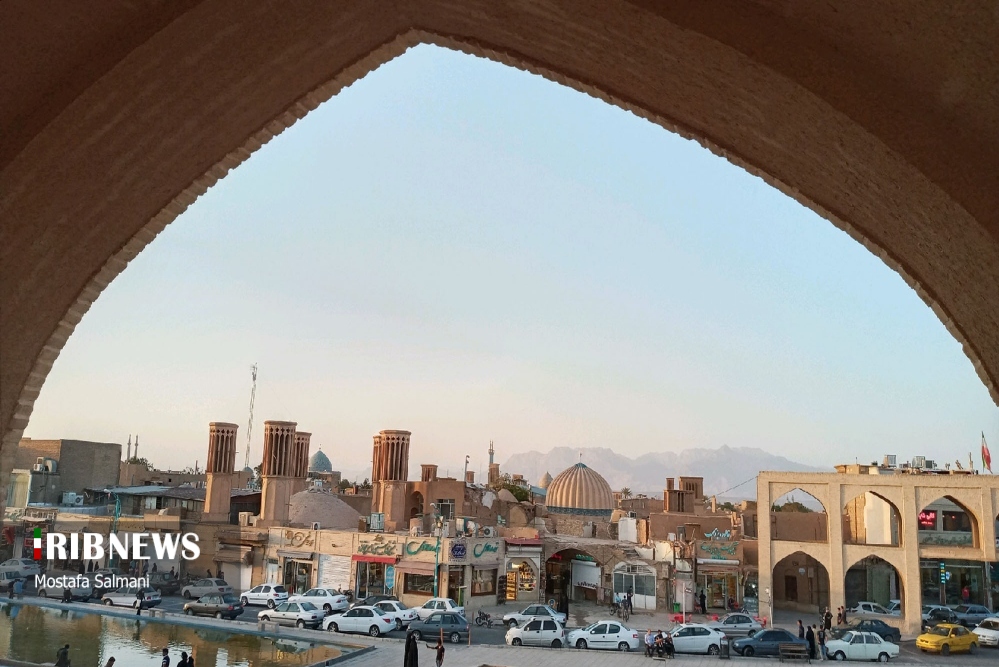 زنانه‌ترین آرامگاه ایران