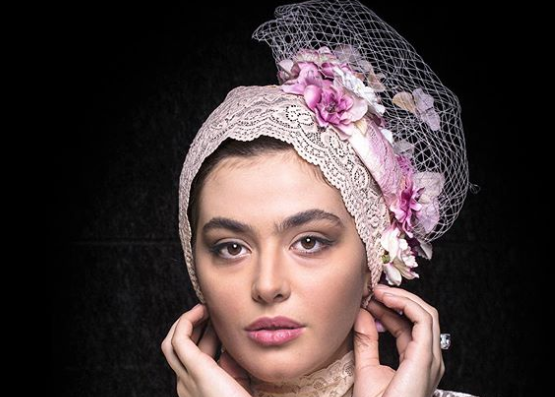 چهره ها/ نگاهِ مات و مبهوت ریحانه پارسا 