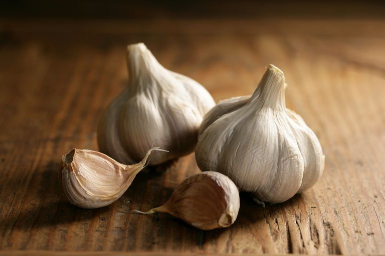 خاصیت شگفتانگیز سیر خام برای سلامتی
