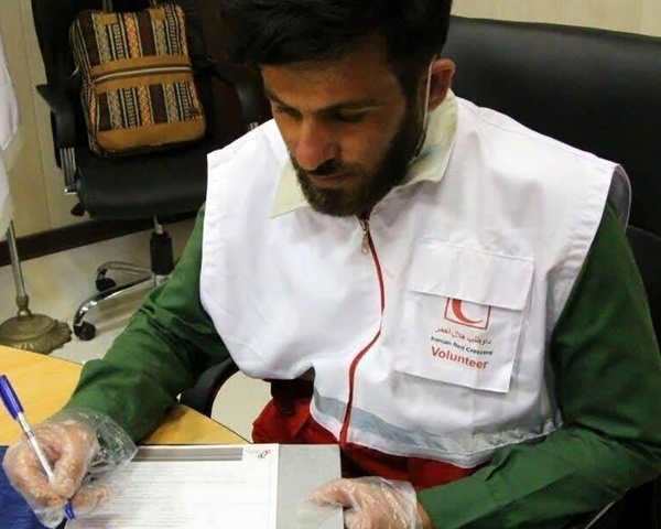 «عنایت آزغ» شغل گرفت 
