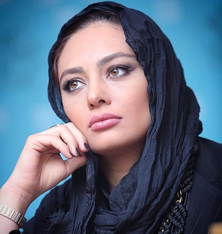 چهره ها/ یکتا ناصر و دخترش لب دریا