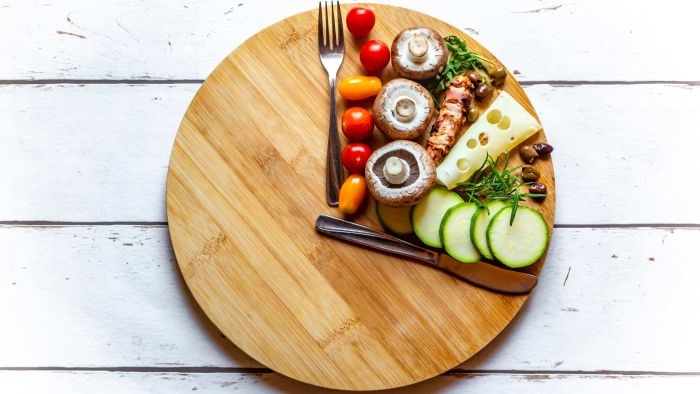 بهترین زمان خوردن خوراکی‌ها در ساعات مختلف روز