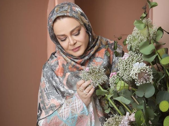 چهره ها/ التماسِ بهاره رهنما برای شاد بودن