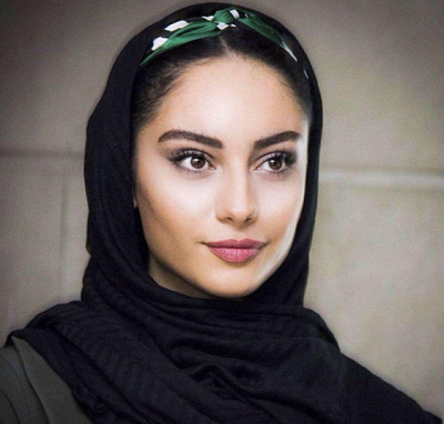 چهره ها/ ترلان پروانه و روشن کردن شمع‌های تولدش