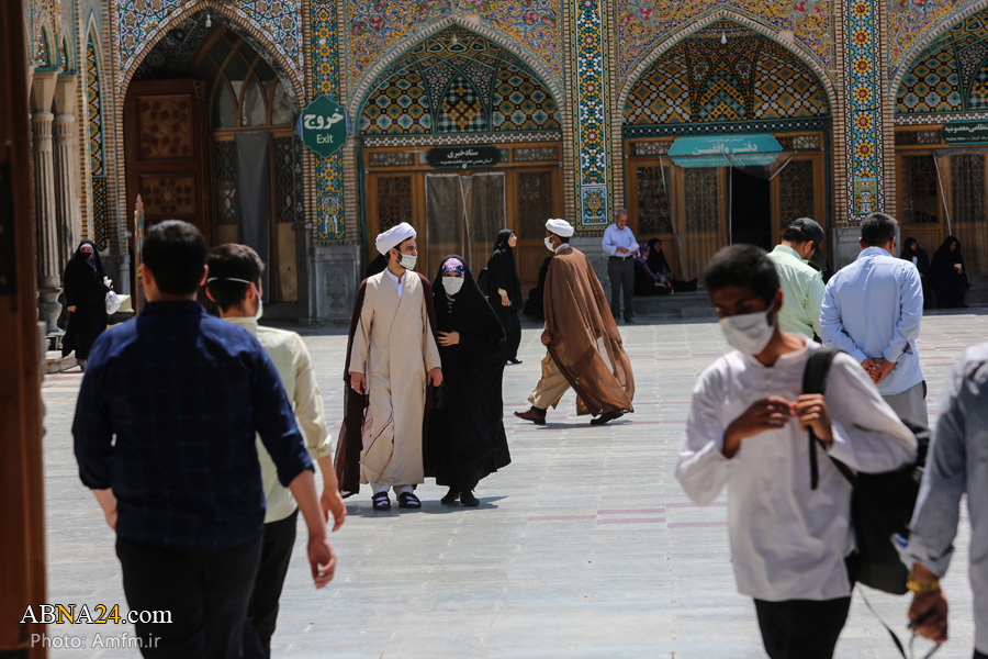 حضور زائران با ماسک در حرم مطهر حضرت معصومه(س)