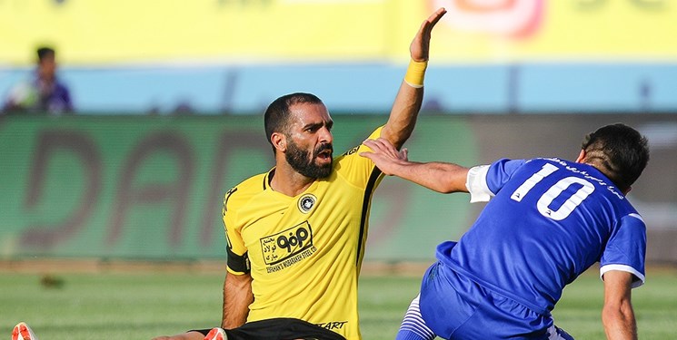 حاشیه دیدار سپاهان - پارس جنوبی