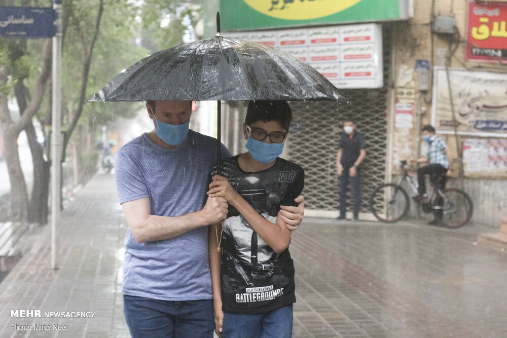 عکس/ رگبار تابستانی باران در تبریز