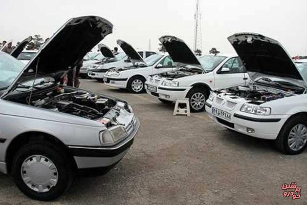 فروش در حاشیه بازار و بورس تنها گزینه های پیشنهادی خودروسازان است