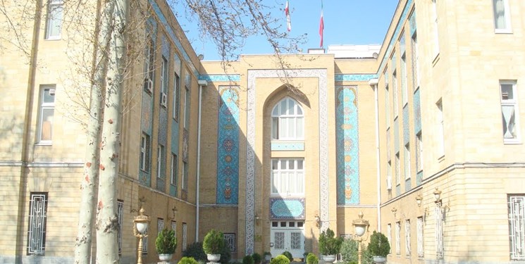 وزارت خارجه: اجازه نمی دهیم یک قلدر منافع ایران را تضعیف کند
