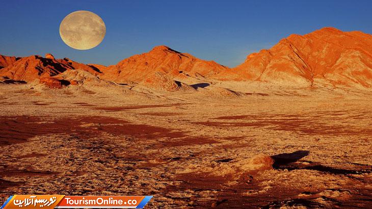 مکانی شگفت انگیز در خشک ترین بیابان جهان