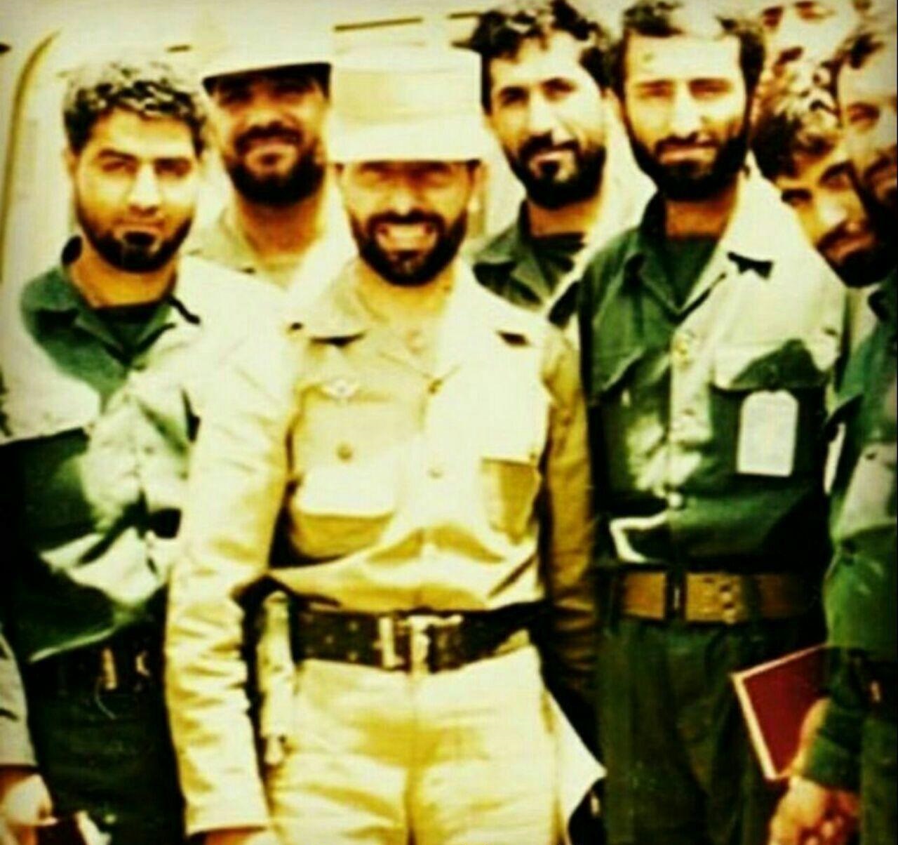 تصویر کمتر دیده شده از شهید صیاد شیرازی و حاج قاسم سلیمانی