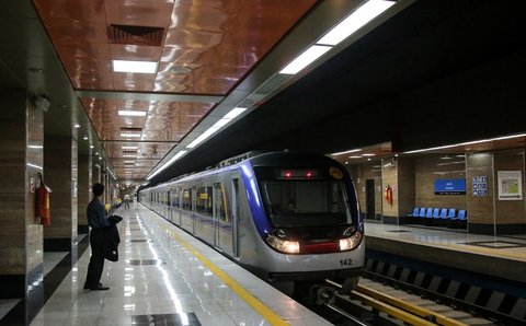 تغییر ساعت کاری خطوط یک و دو قطار شهری مشهد