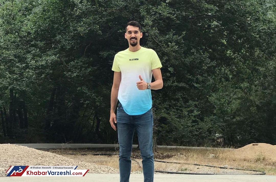 قائمی: سلامتی خانوادهام، مهمتر از آمدن رزنده است