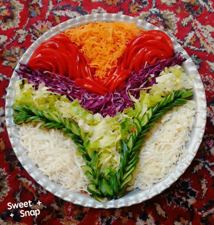 از شما/اينم از سالاد تزيـيـن خودم