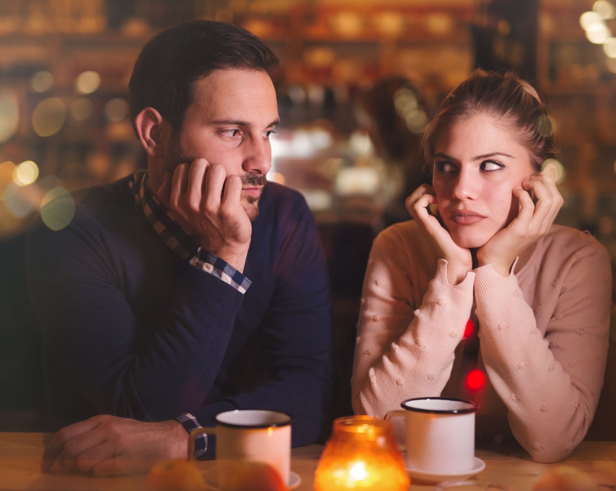 یادداشت طنز/ «قرار تراپی» از مونا زارع!