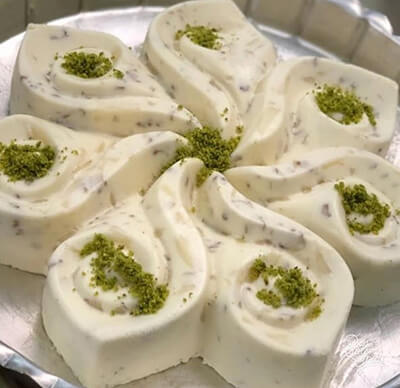 طرز تهيه دسر پلمبير به روش هاي متفاوت