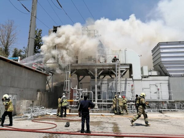 آخرین اخبار در خصوص آتش سوزی در کارخانه سیمان دشتستان